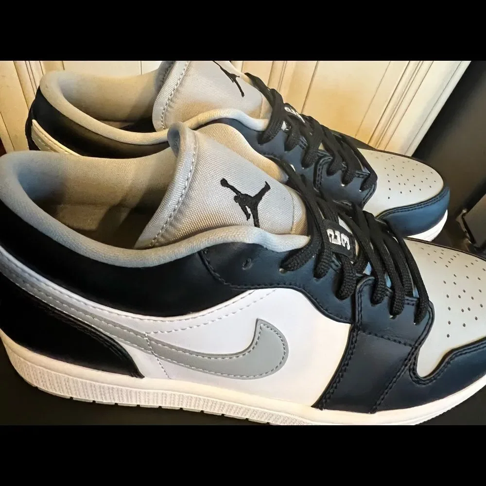 Nike Air Jordan 1 Low Shadow Light Smoke Grey Toe 553558-039 Men's Size 8.5